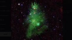 Cosmic Events Resembling Christmas Tree, Wreath Captured by Scientists