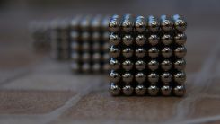 Magnetic Balls