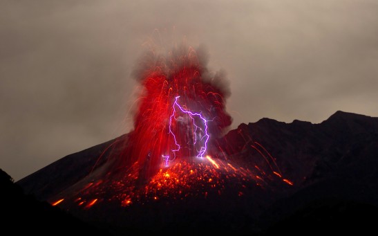 Volcanic Lightning