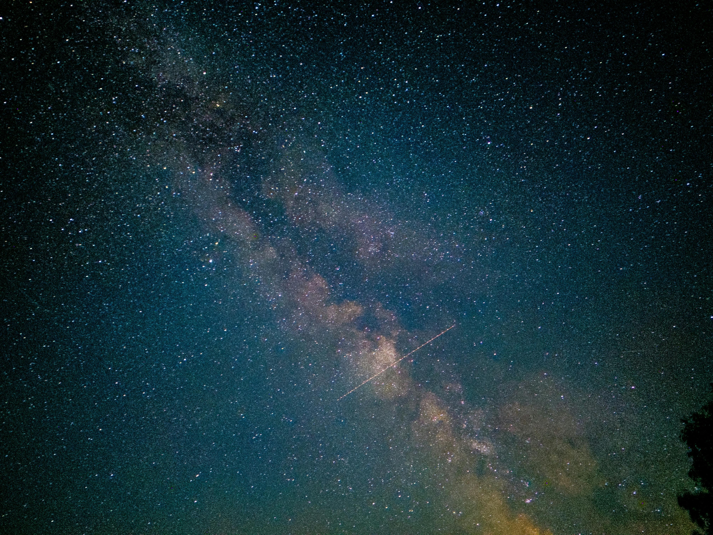 Quantum Gravity and the Theory of Everything: Latest Physics Research Explained