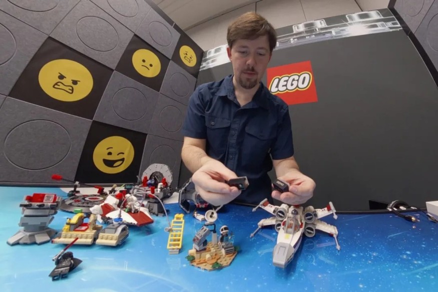 Sean Hollister demos the Lego Smart Brick at CES