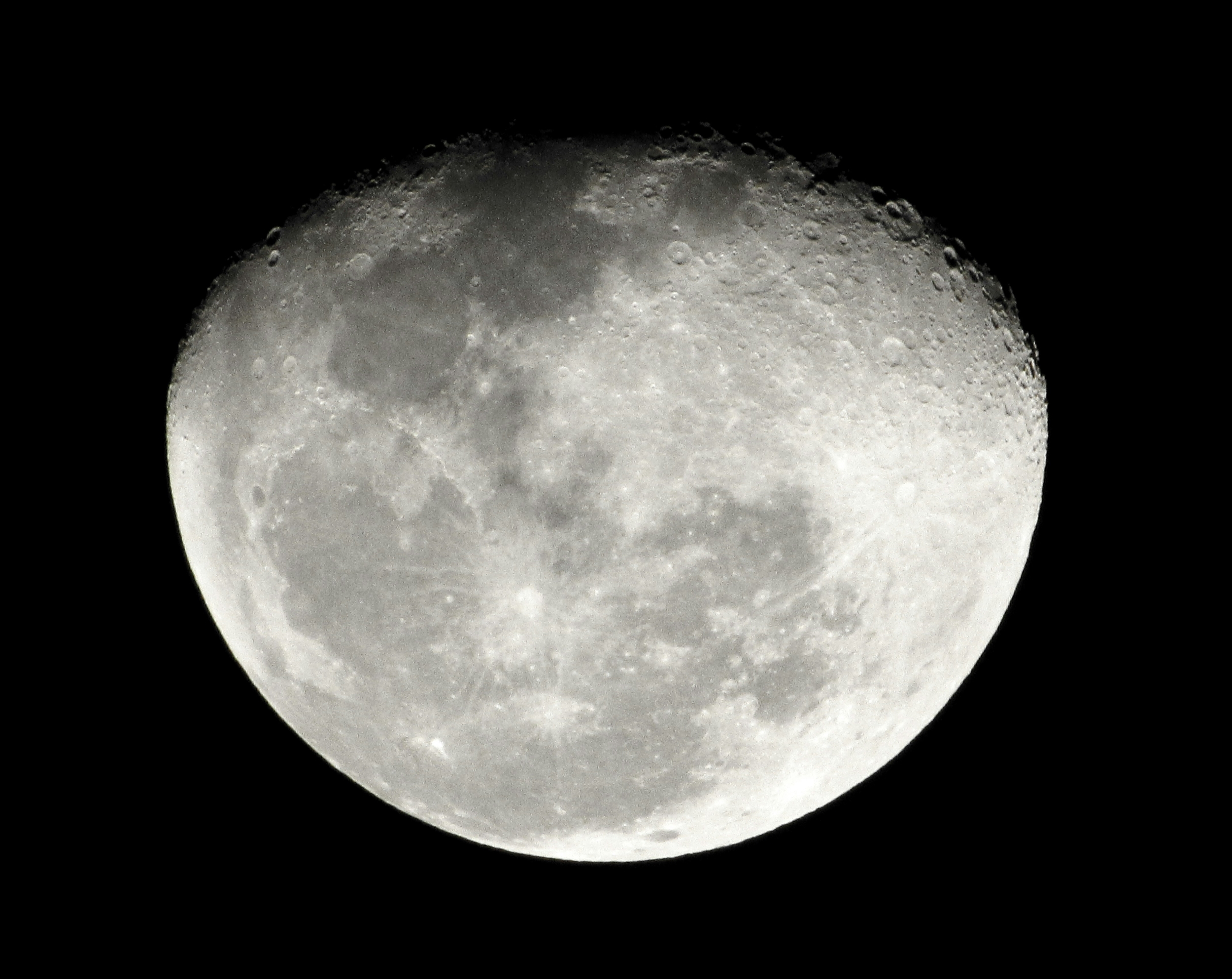 SpaceX Falcon 9 Rocket to Crash Into the Moon Next Week