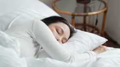 5 Ways To Sleep Better During Menopause