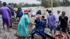 Tropical Storm Saudel Heads Toward Landslide and Flood-Stricken Vietnam