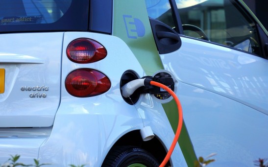 Are Lithium-Ion Batteries The Best Option For Electric And Hybrid Vehicles