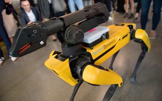 Science Times - ‘Stretch’ Robot: This Boston Dynamics Invention Can Move 50-Pound Boxes in Warehouse Environment, The Hardest Human Job