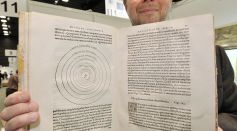 US antique bookseller Jonathan Hill disp