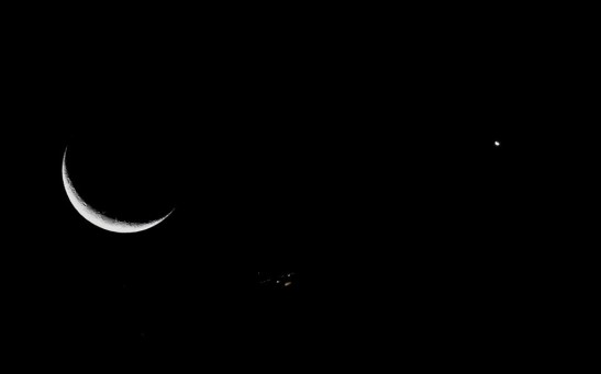 CHILE-ASTRONOMY-MOON-VENUS