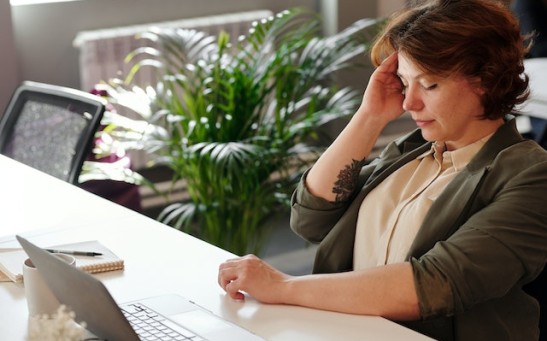 Headache in Forehead:  Symptoms, Causes, Prevention