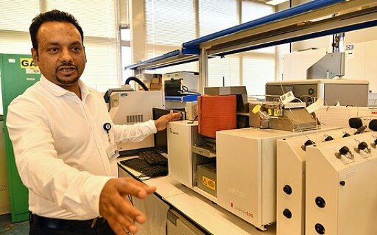 Graphene Plasmonic Sensor Uses Surface Acoustic Wave for Fingerprinting Proteins and Peptides