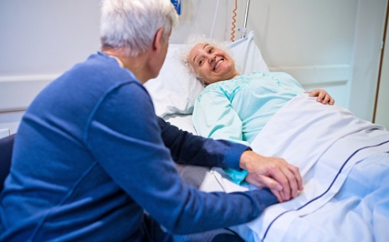 Terminal Lucidity Explained: How Does a Person With Dementia Experience Mental Clarity Before Death?